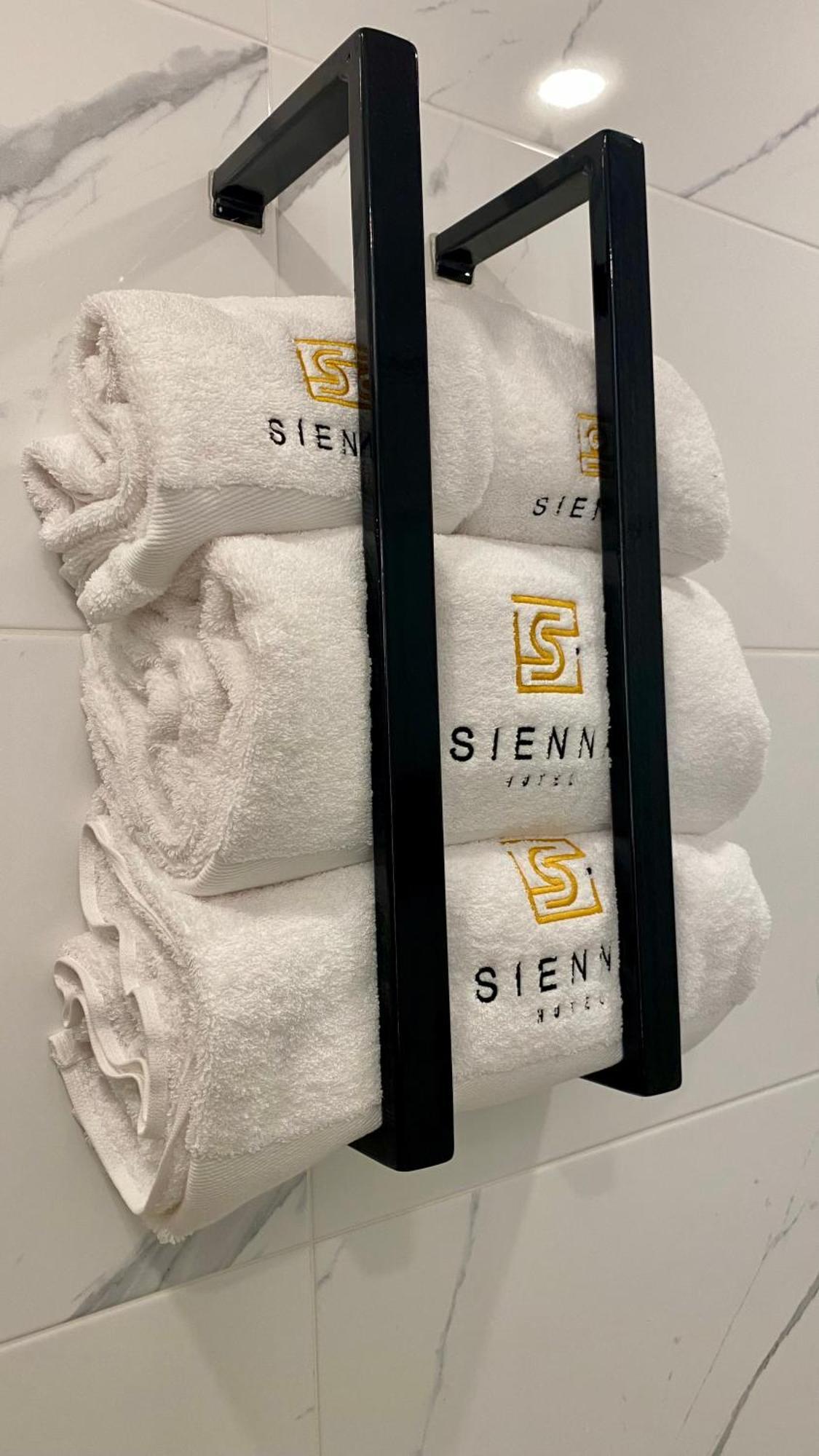 Sienna Hotel Rio Maior Bagian luar foto