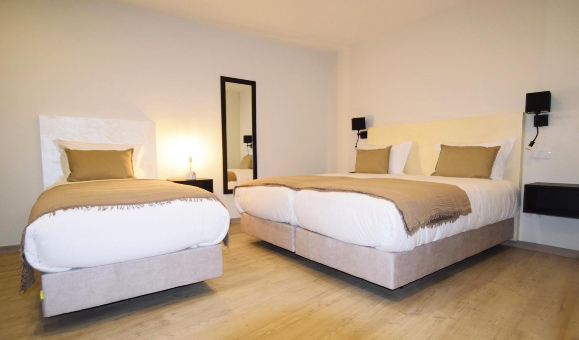 Sienna Hotel Rio Maior Bagian luar foto